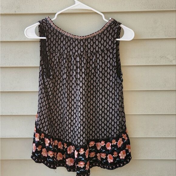 Patrons of peace low high tank top - Picture 4 of 7